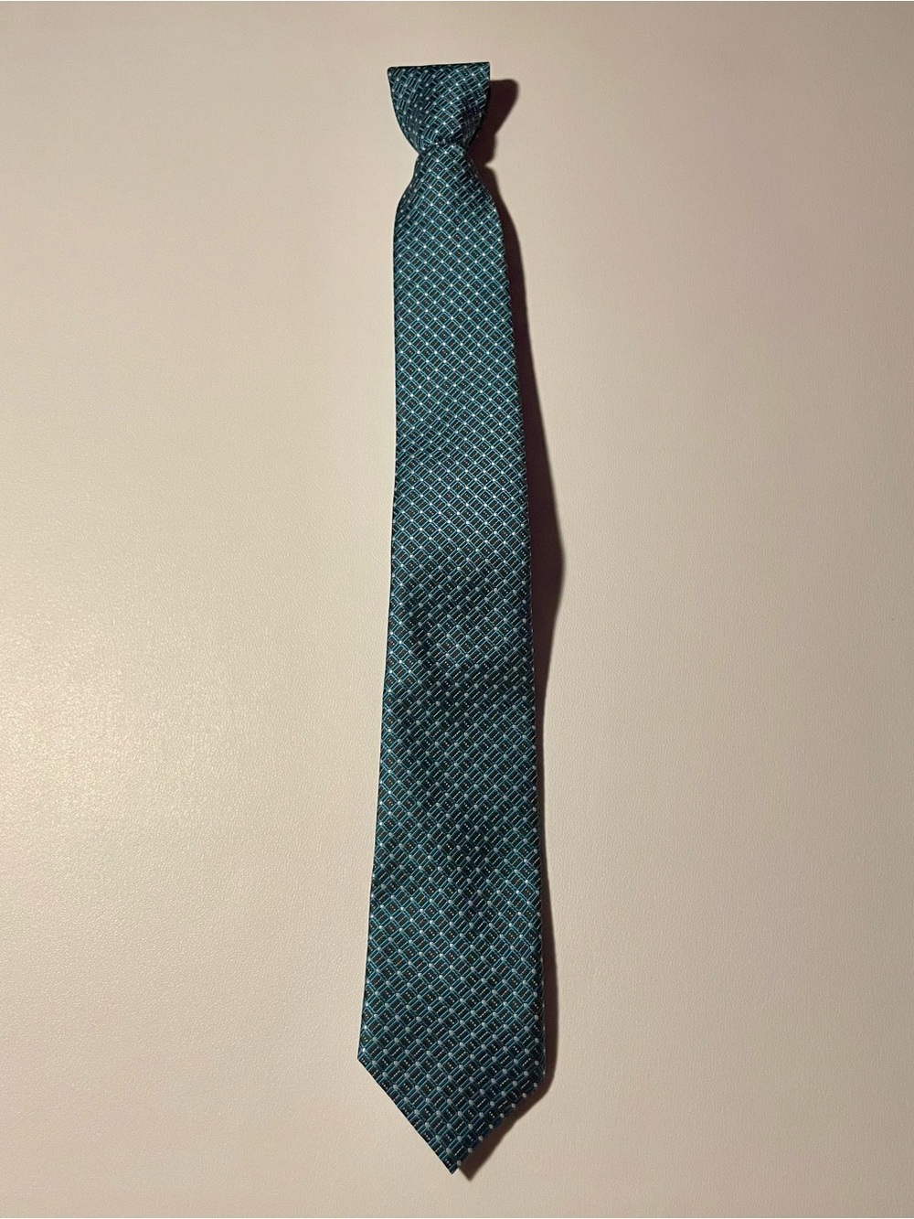 NWOT Bespoke New York Teal Blue Geometric Diamond Micro Dot Necktie